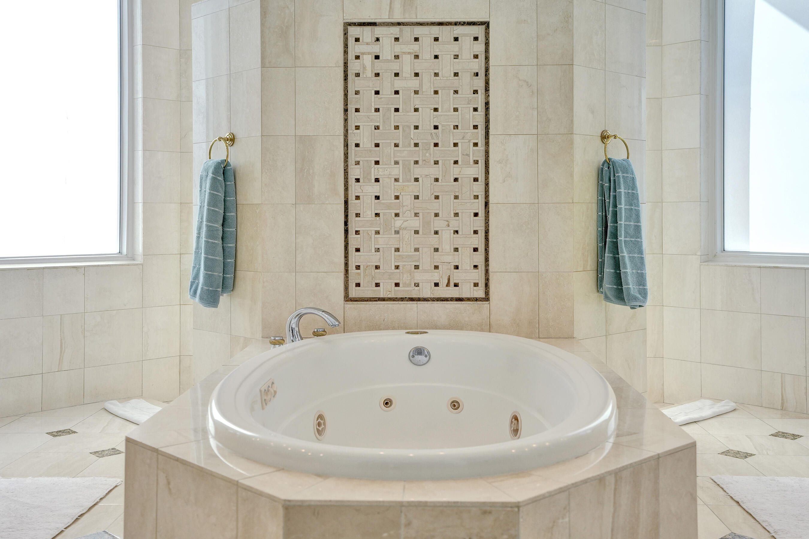 2403 NW 49th, Boca Raton FL 33431