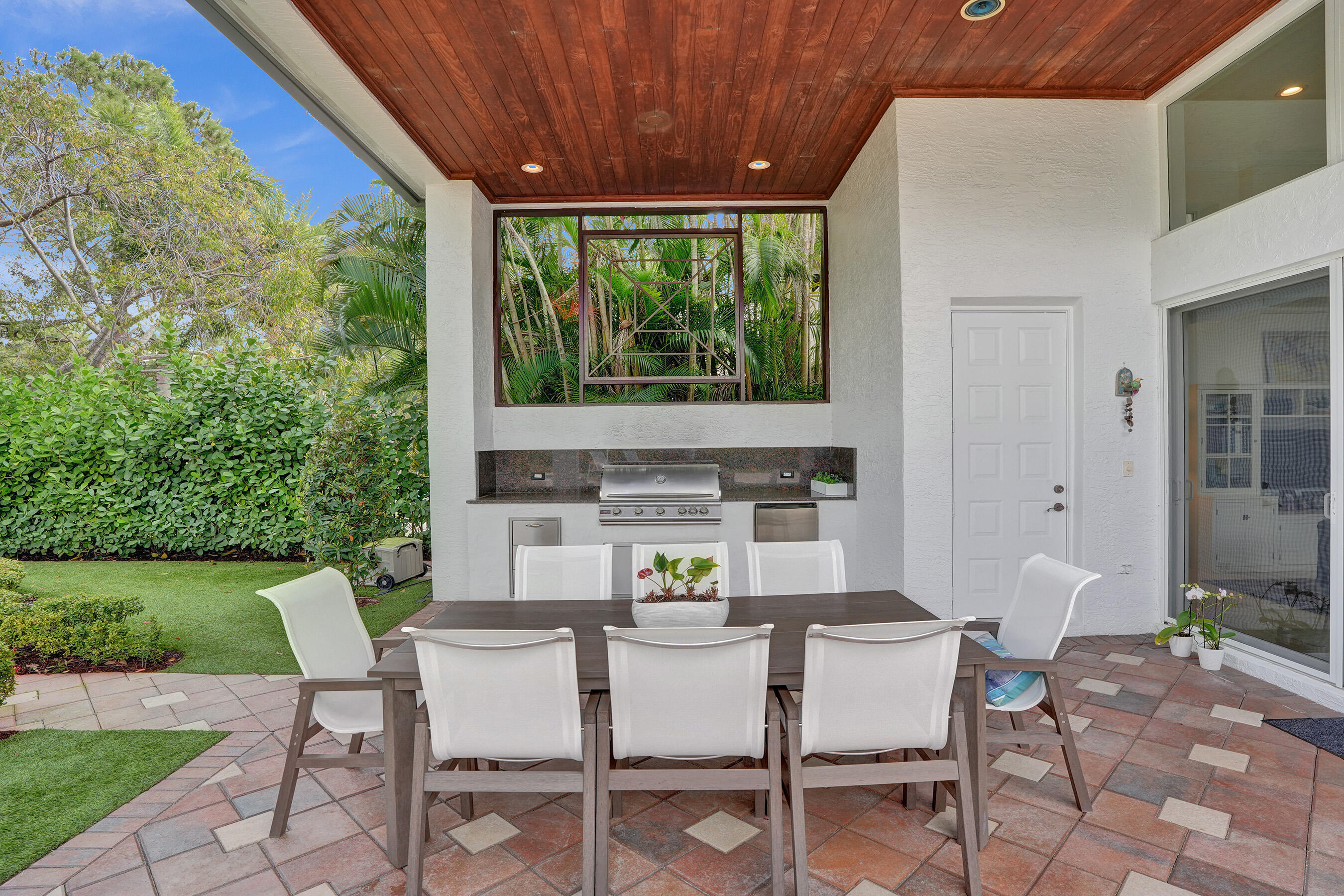 2403 NW 49th, Boca Raton FL 33431