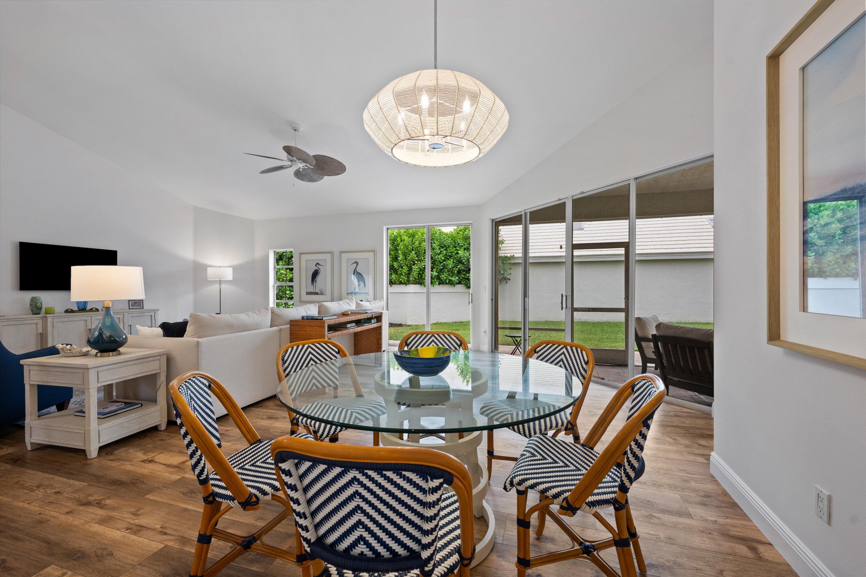 9221 Heathridge, West Palm Beach FL 33411
