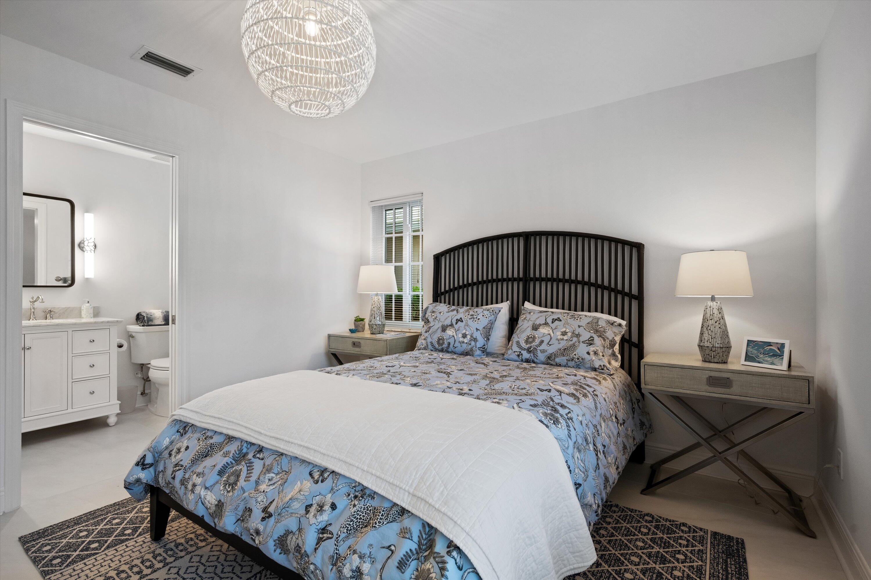 9221 Heathridge, West Palm Beach FL 33411