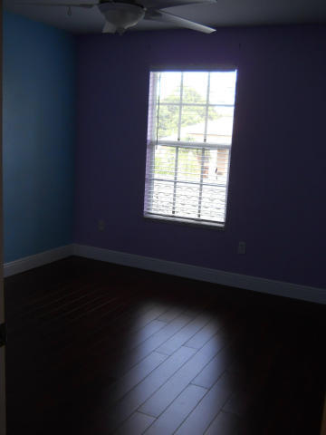 1579 Newhaven Point, West Palm Beach FL 33411
