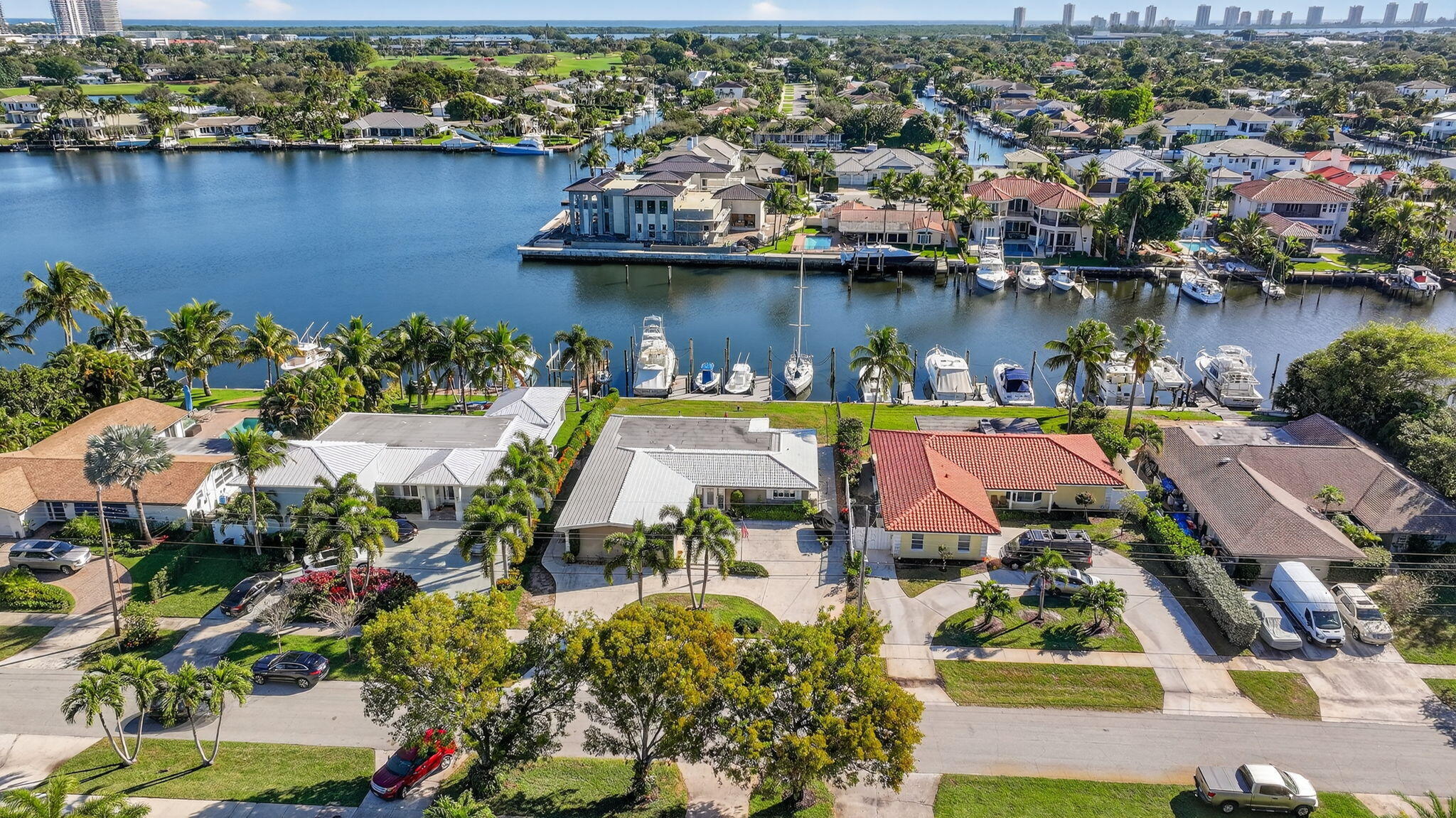 752 Lagoon, North Palm Beach FL 33408