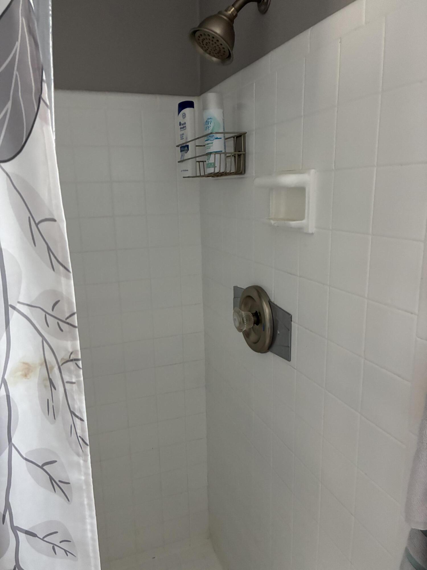 813 SE 10th Terrace, Deerfield Beach FL 33441