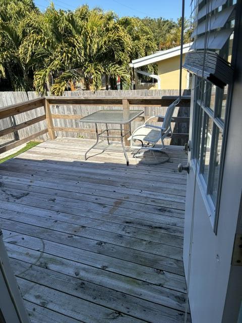 813 SE 10th Terrace, Deerfield Beach FL 33441
