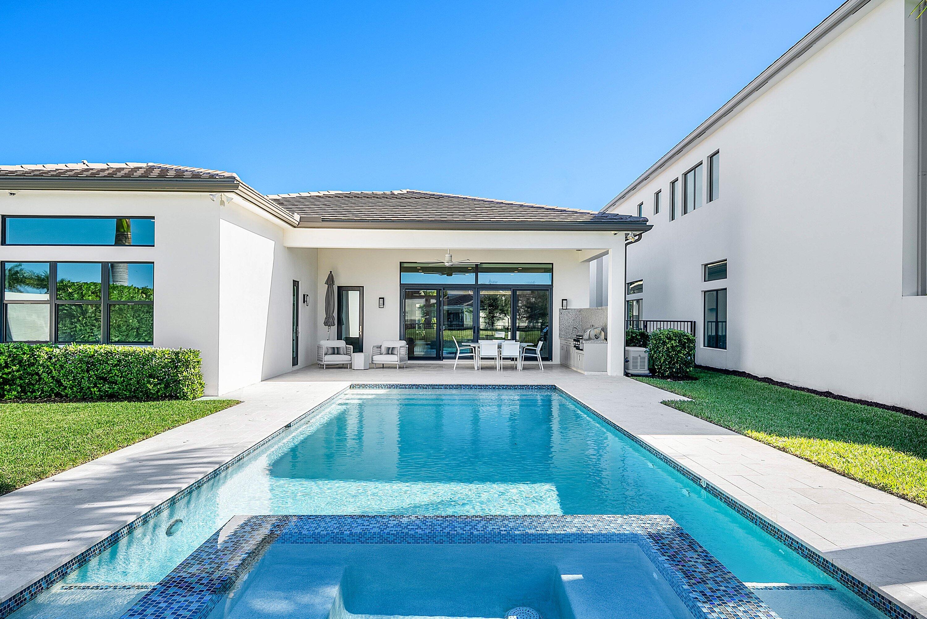 17135 Abruzzo, Boca Raton FL 33496