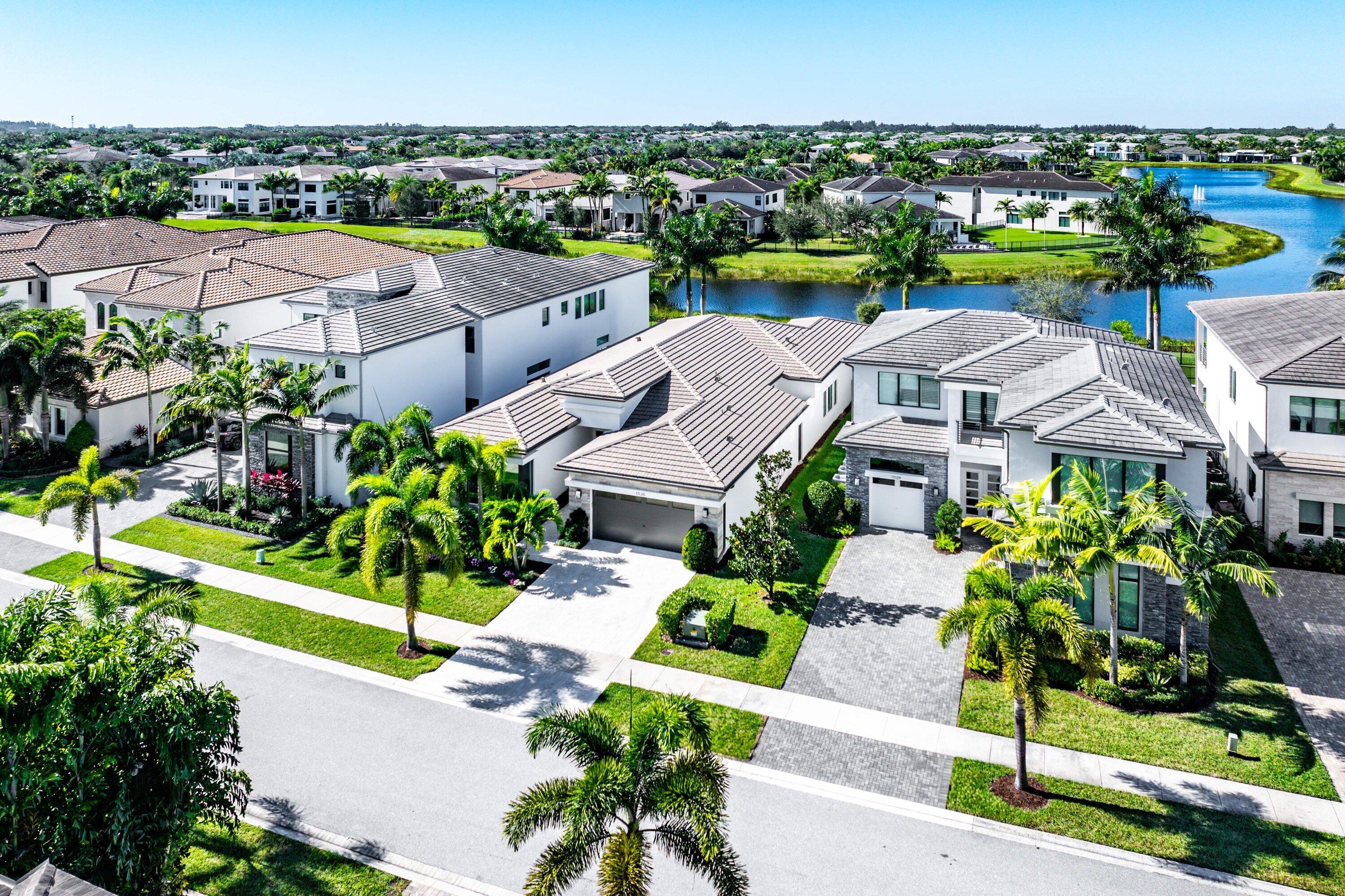 17135 Abruzzo, Boca Raton FL 33496
