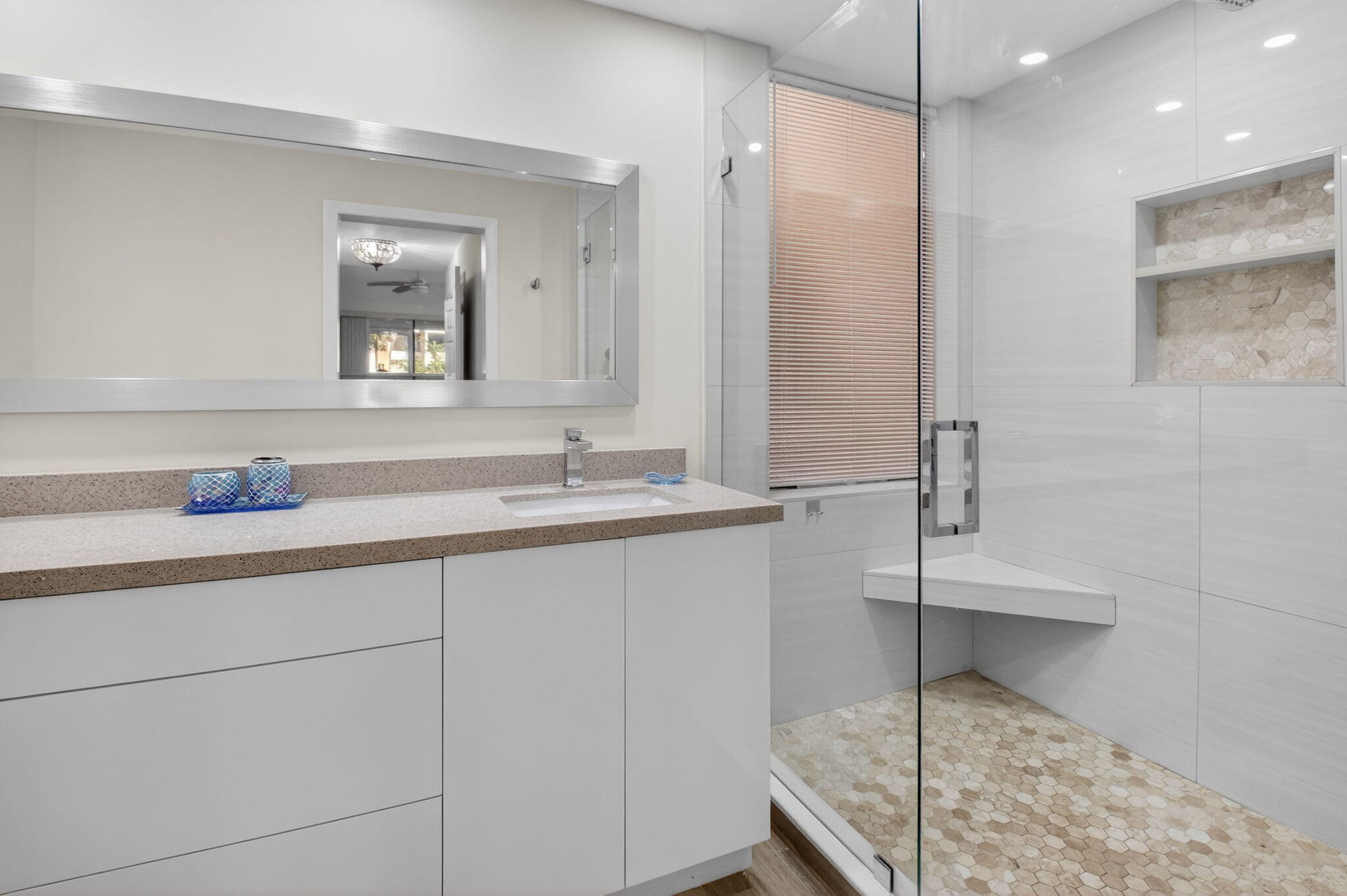 7484 La Paz #103, Boca Raton FL 33433