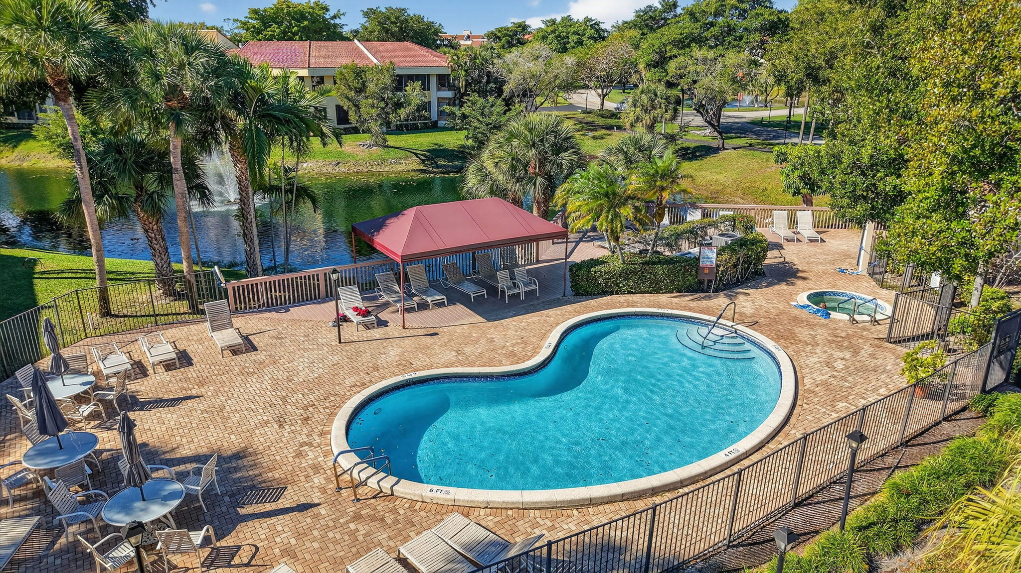7484 La Paz #103, Boca Raton FL 33433