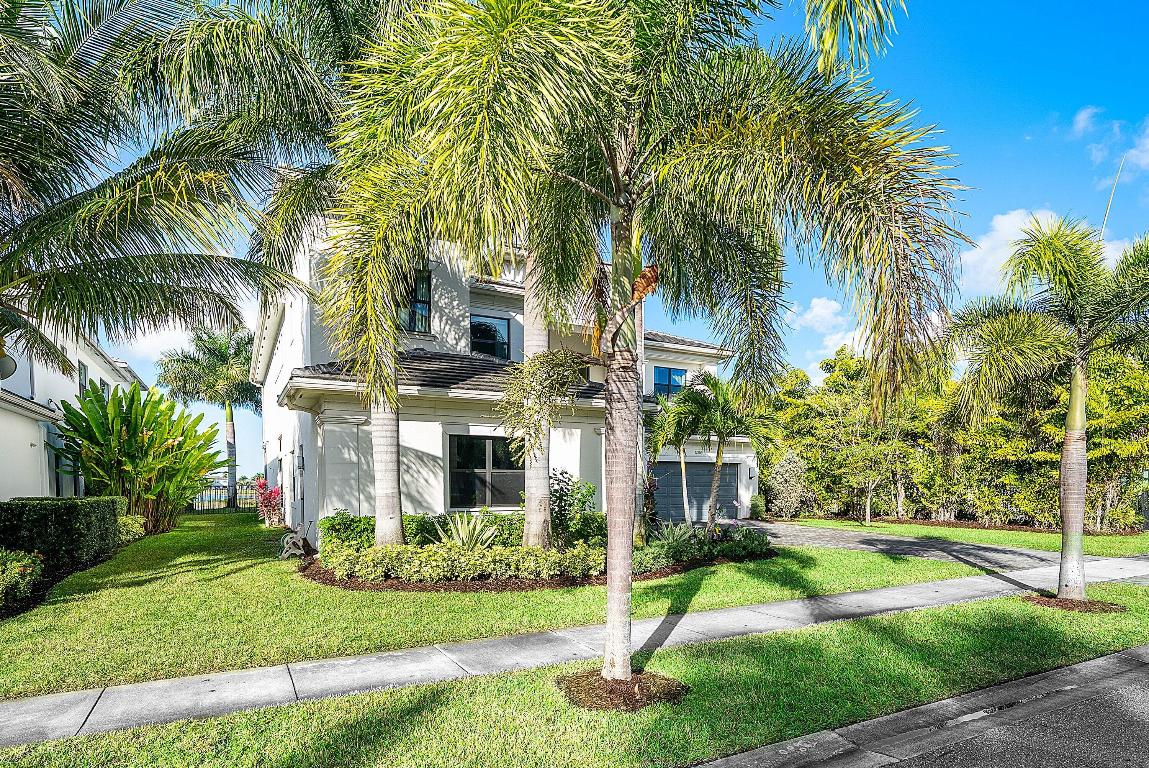17353 Rosella, Boca Raton FL 33496
