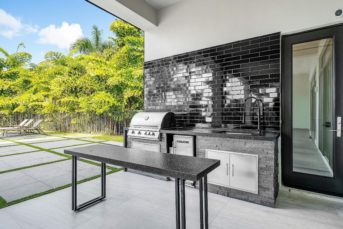 17353 Rosella, Boca Raton FL 33496