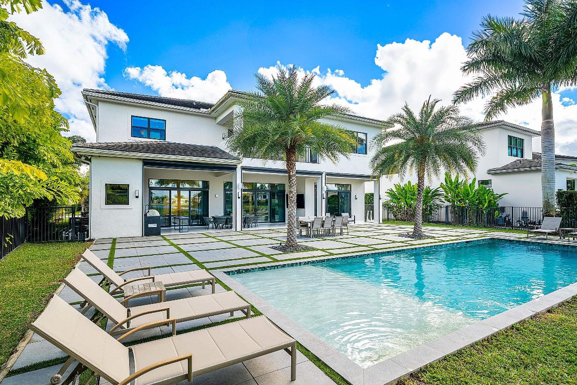 17353 Rosella, Boca Raton FL 33496
