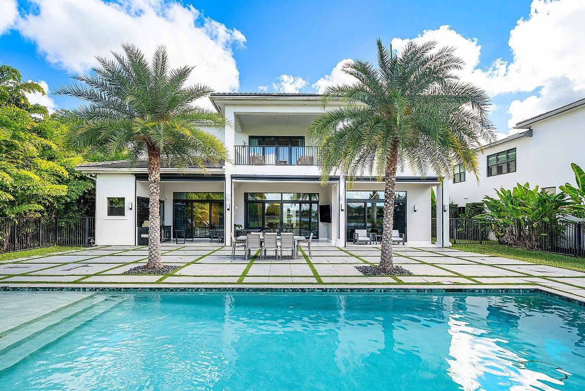 17353 Rosella, Boca Raton FL 33496