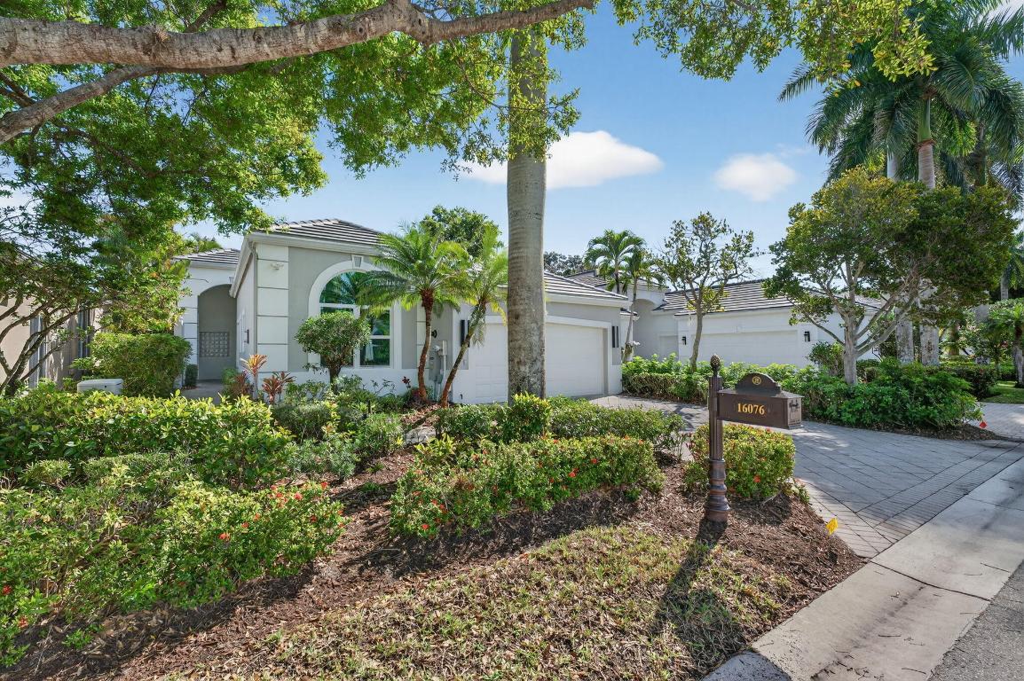 16076 Villa Vizcaya, Delray Beach FL 33446
