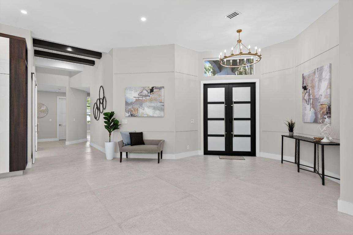 16076 Villa Vizcaya, Delray Beach FL 33446