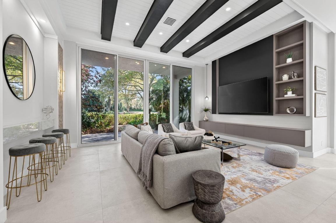 16076 Villa Vizcaya, Delray Beach FL 33446