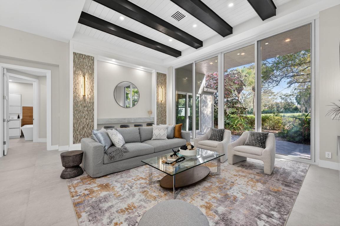 16076 Villa Vizcaya, Delray Beach FL 33446