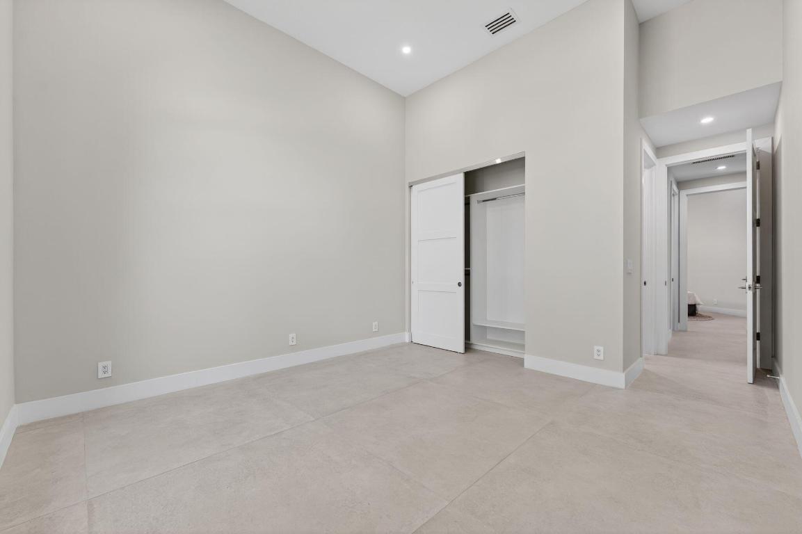 16076 Villa Vizcaya, Delray Beach FL 33446