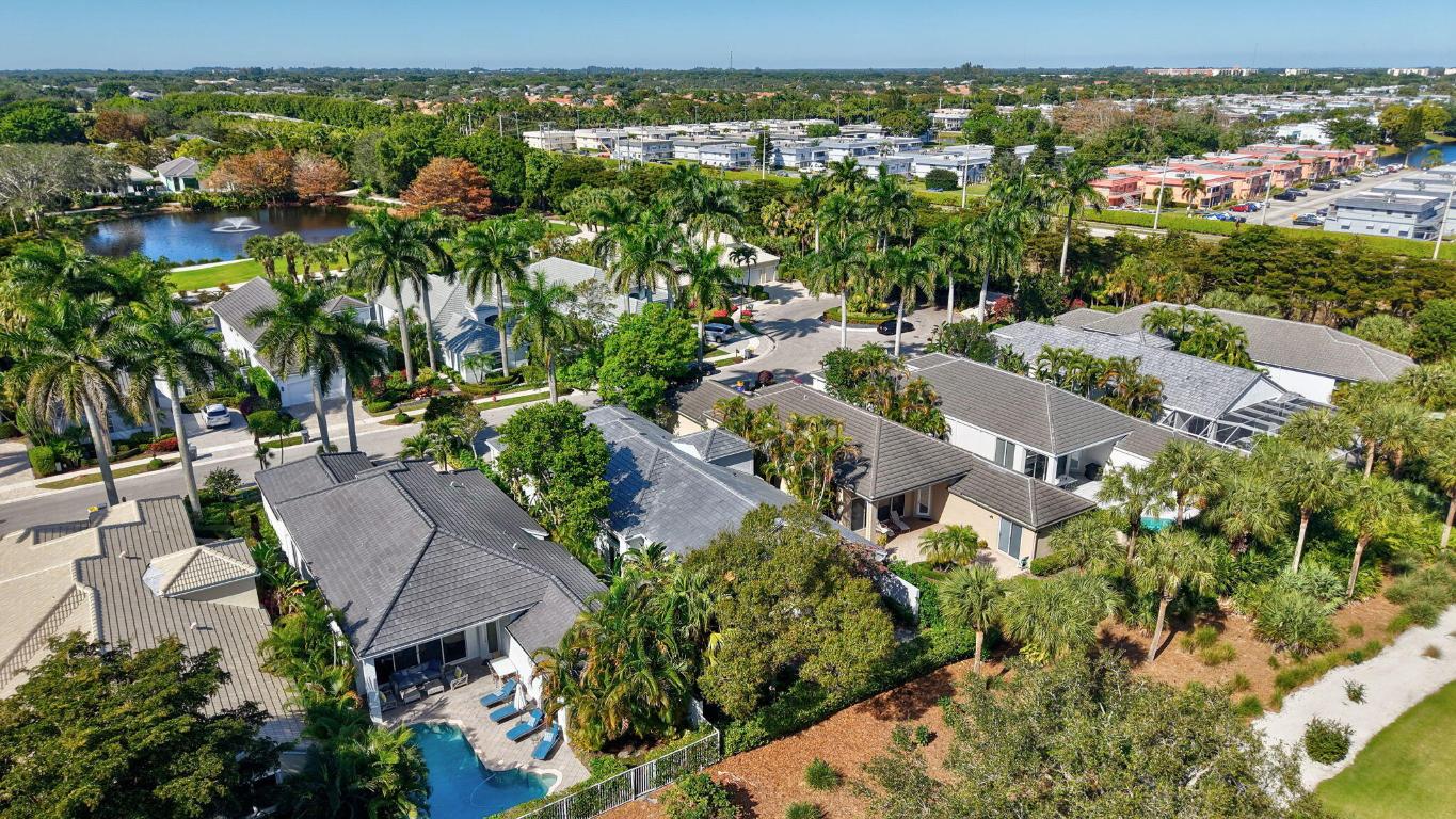 16076 Villa Vizcaya, Delray Beach FL 33446