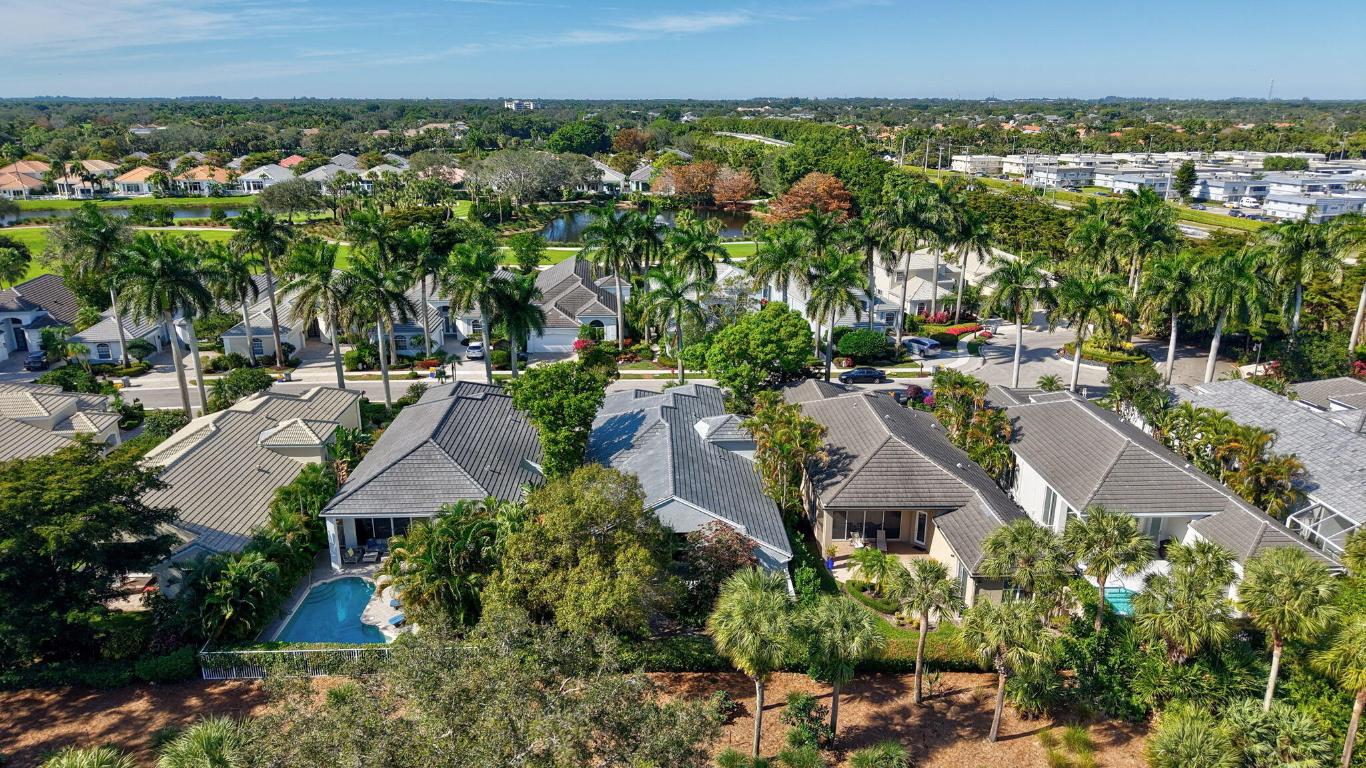 16076 Villa Vizcaya, Delray Beach FL 33446