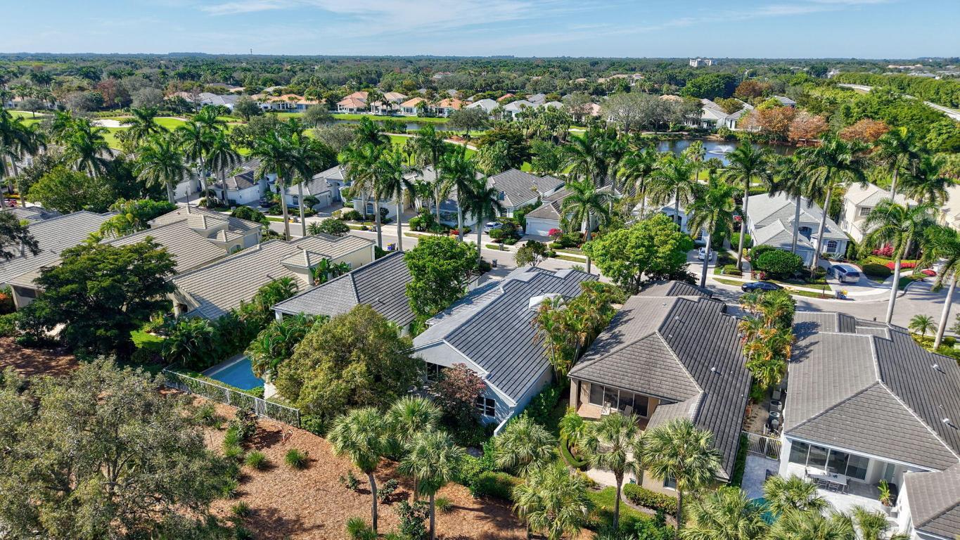 16076 Villa Vizcaya, Delray Beach FL 33446