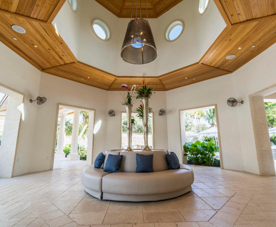 16076 Villa Vizcaya, Delray Beach FL 33446