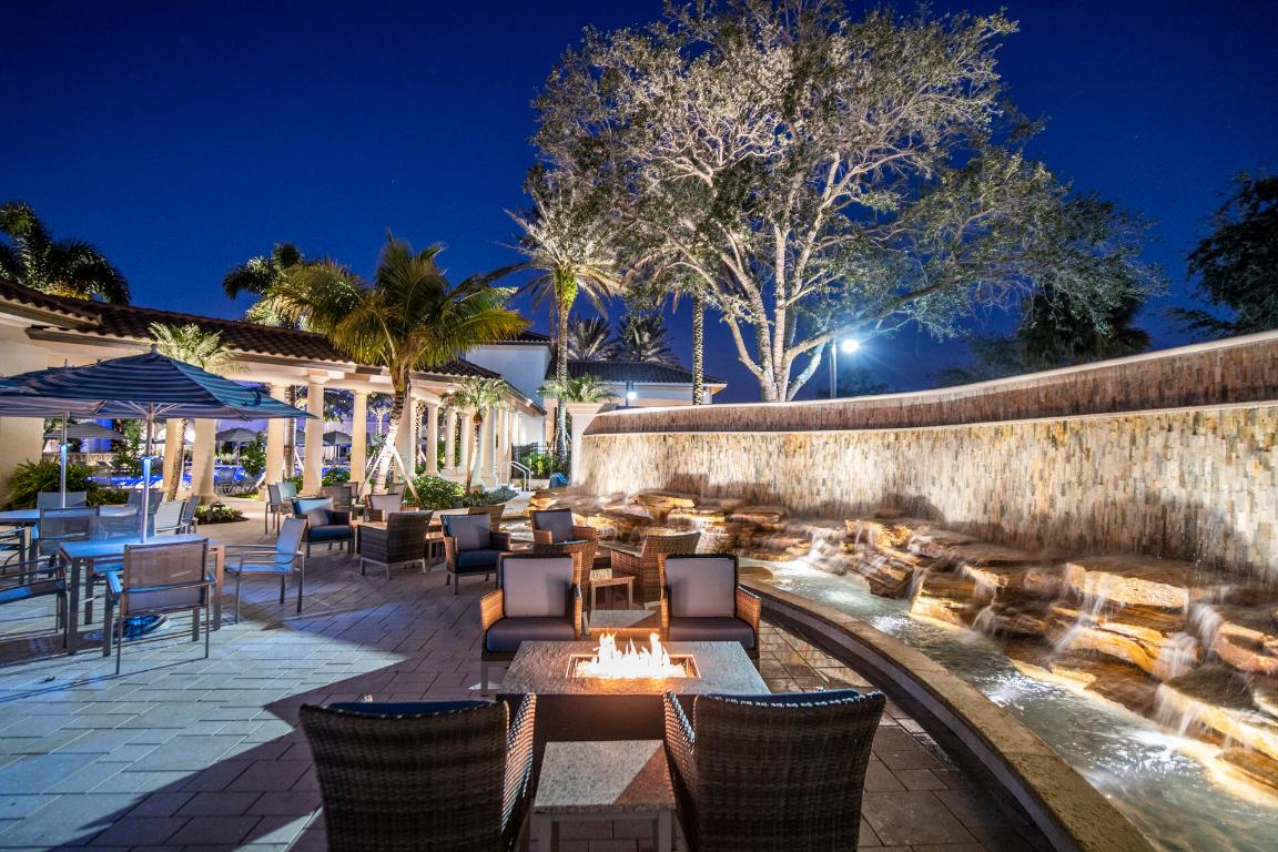 16076 Villa Vizcaya, Delray Beach FL 33446