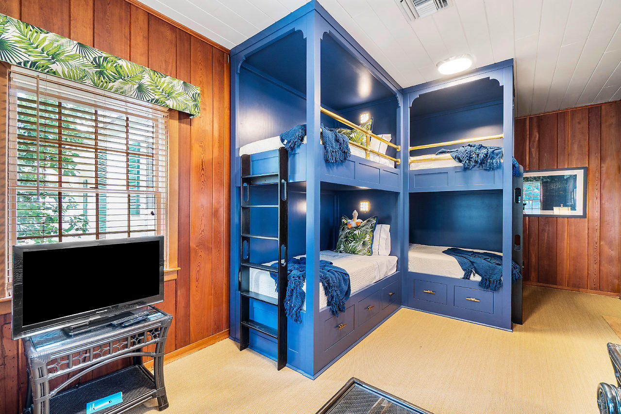 1008 N Ocean, Gulf Stream FL 33483