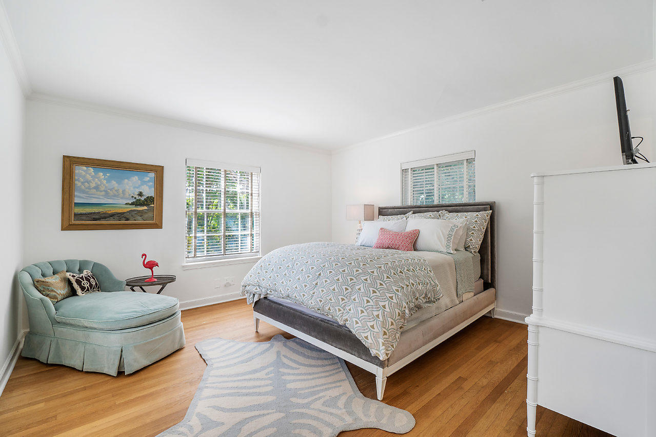 1008 N Ocean, Gulf Stream FL 33483