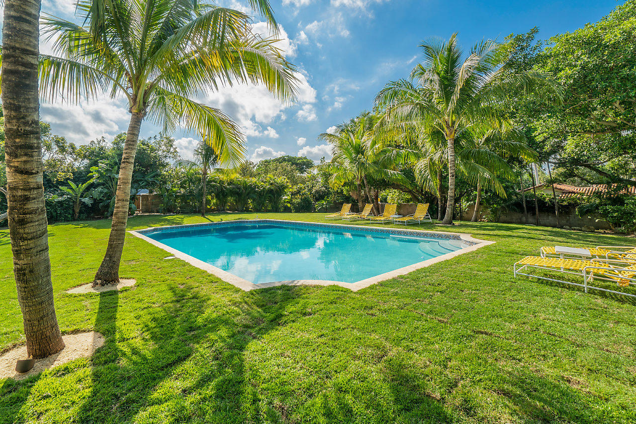 1008 N Ocean, Gulf Stream FL 33483
