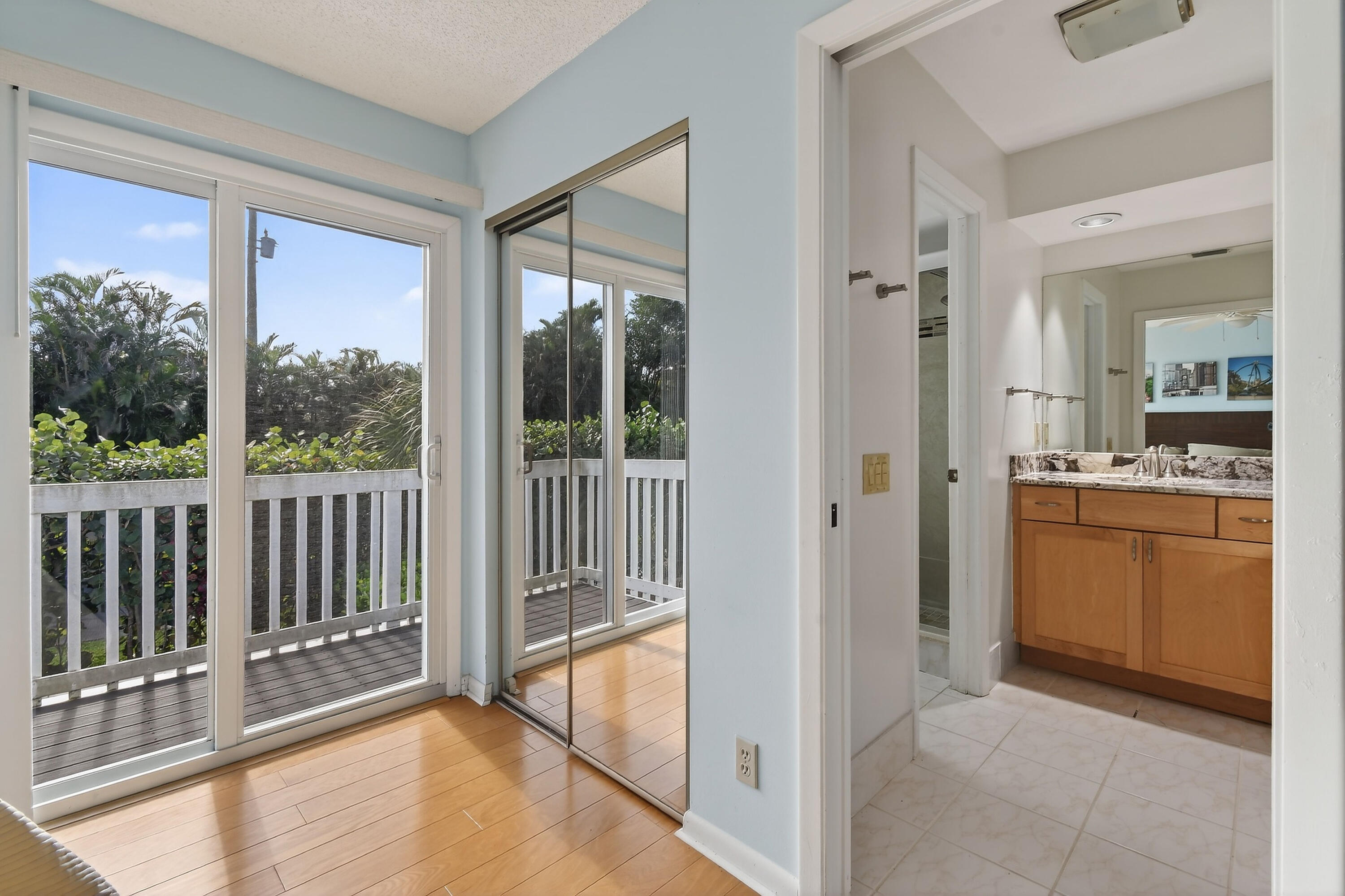 818 Ocean Dunes, Jupiter FL 33477