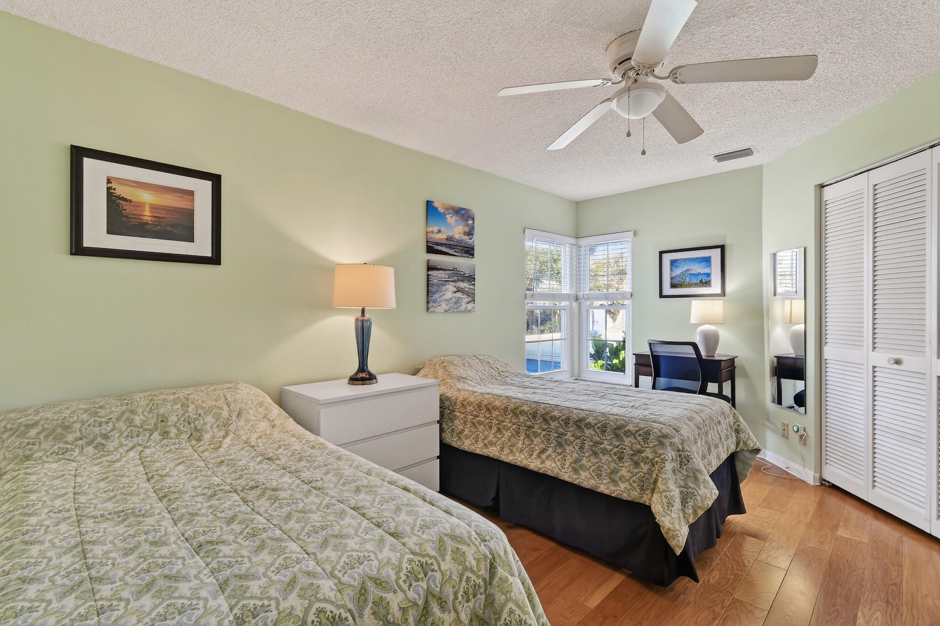 818 Ocean Dunes, Jupiter FL 33477