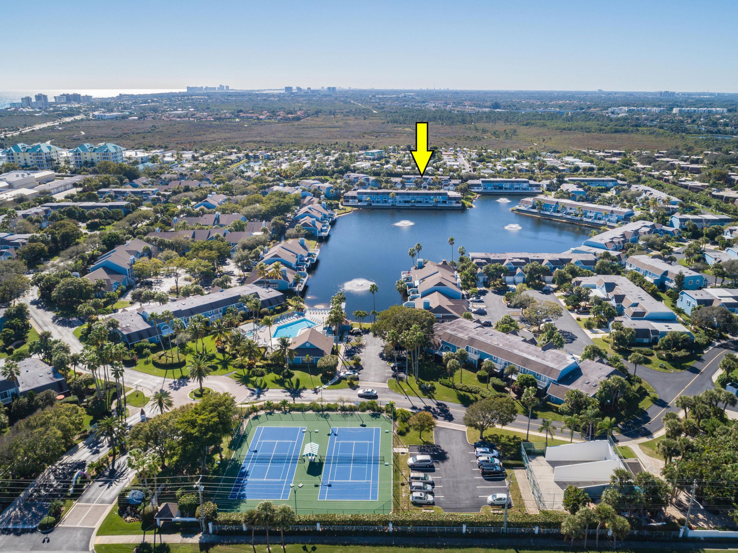 818 Ocean Dunes, Jupiter FL 33477