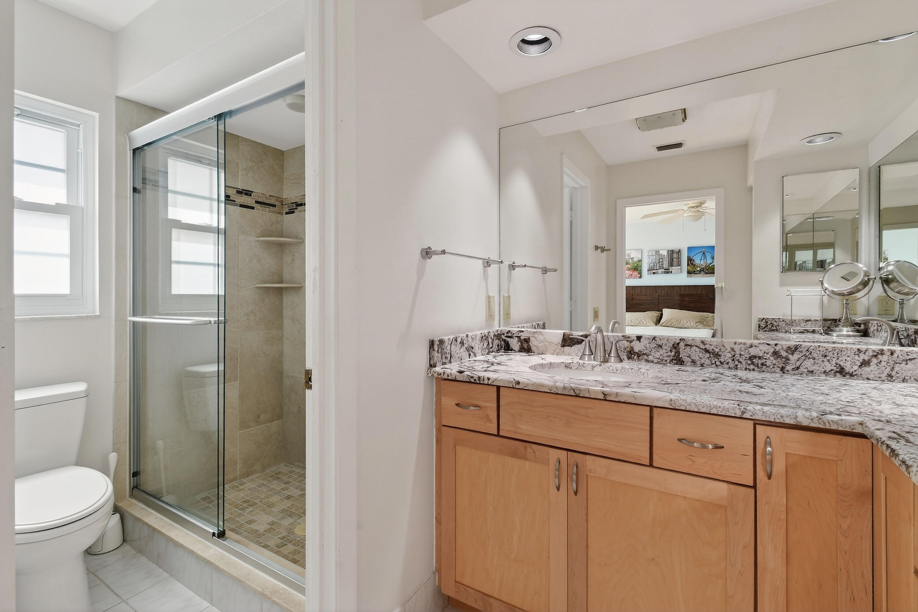 818 Ocean Dunes, Jupiter FL 33477