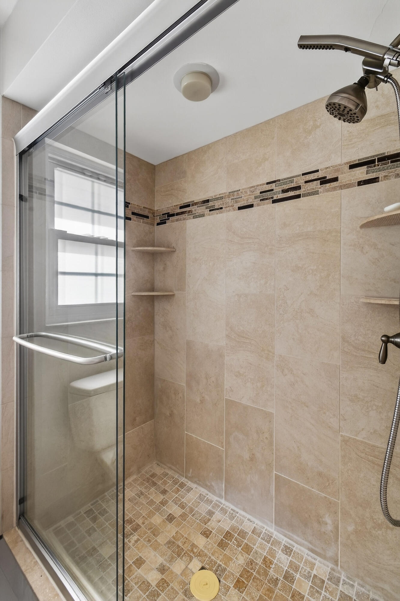818 Ocean Dunes, Jupiter FL 33477