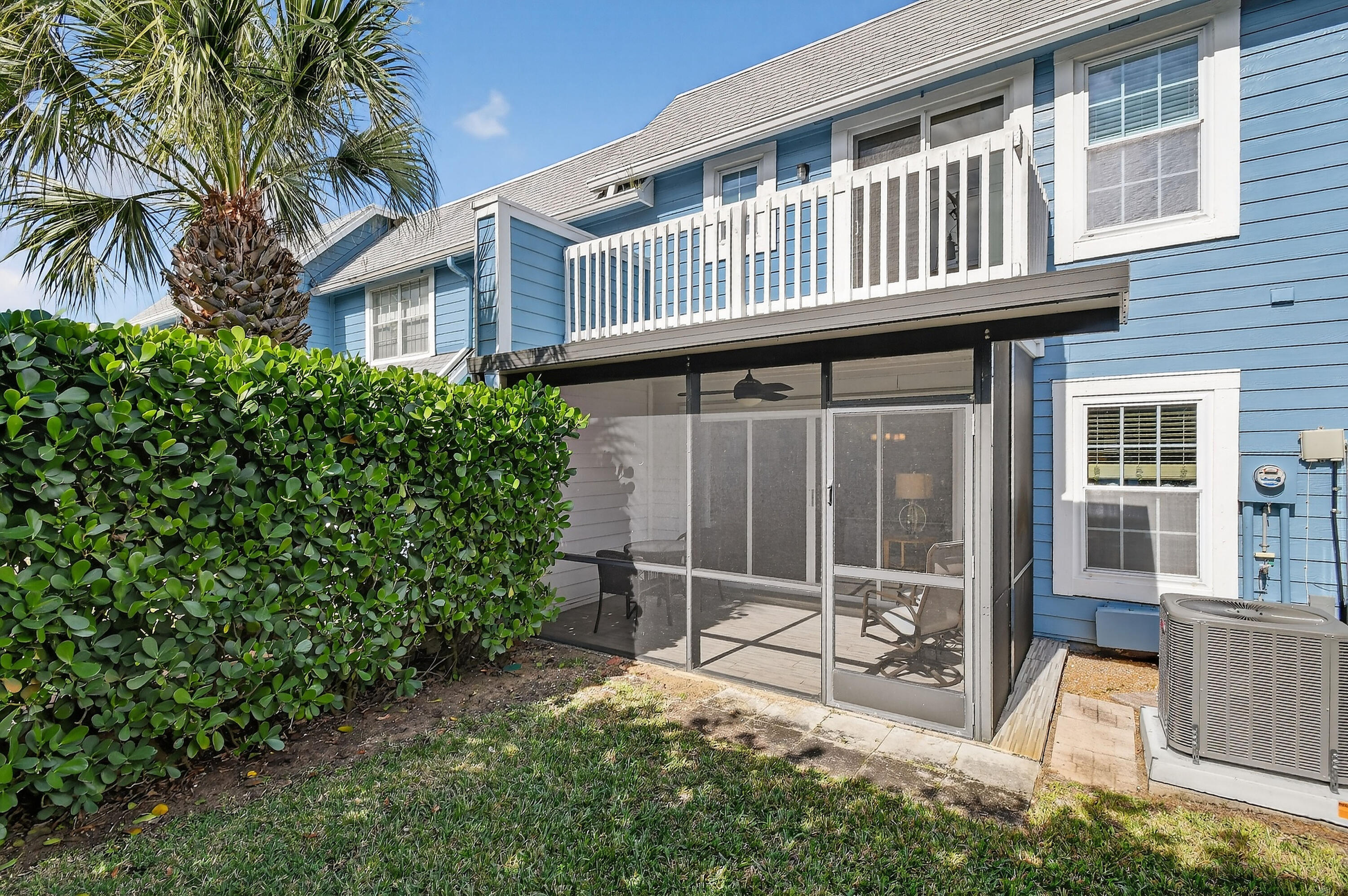 818 Ocean Dunes, Jupiter FL 33477
