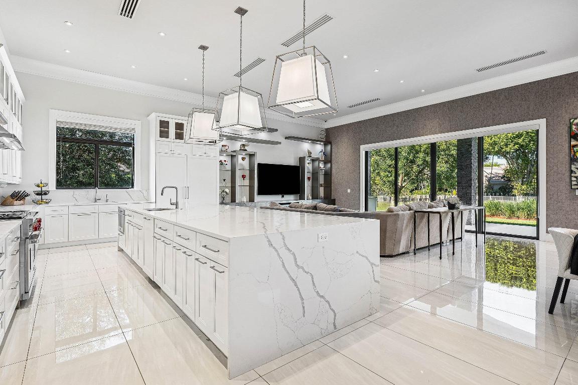 6773 Boniello, Boca Raton FL 33496