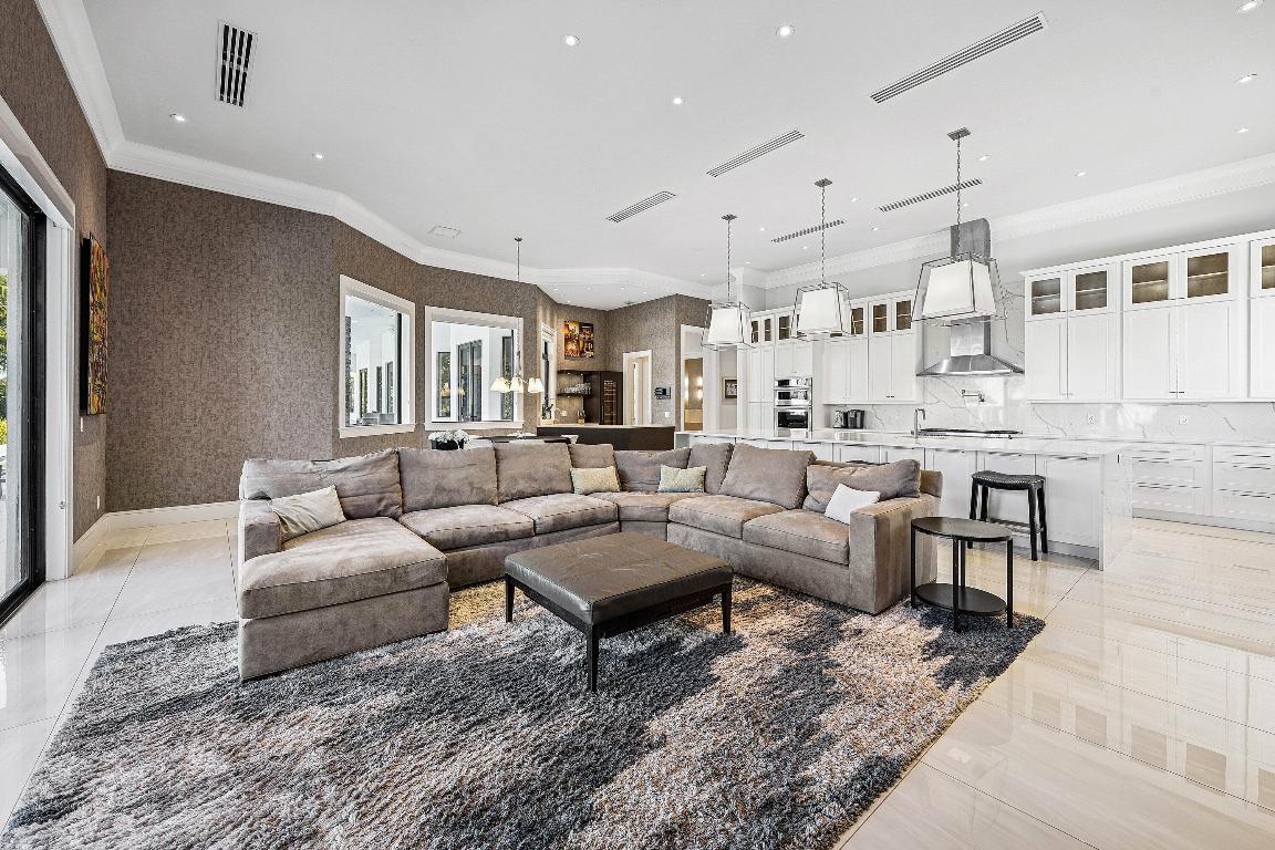 6773 Boniello, Boca Raton FL 33496