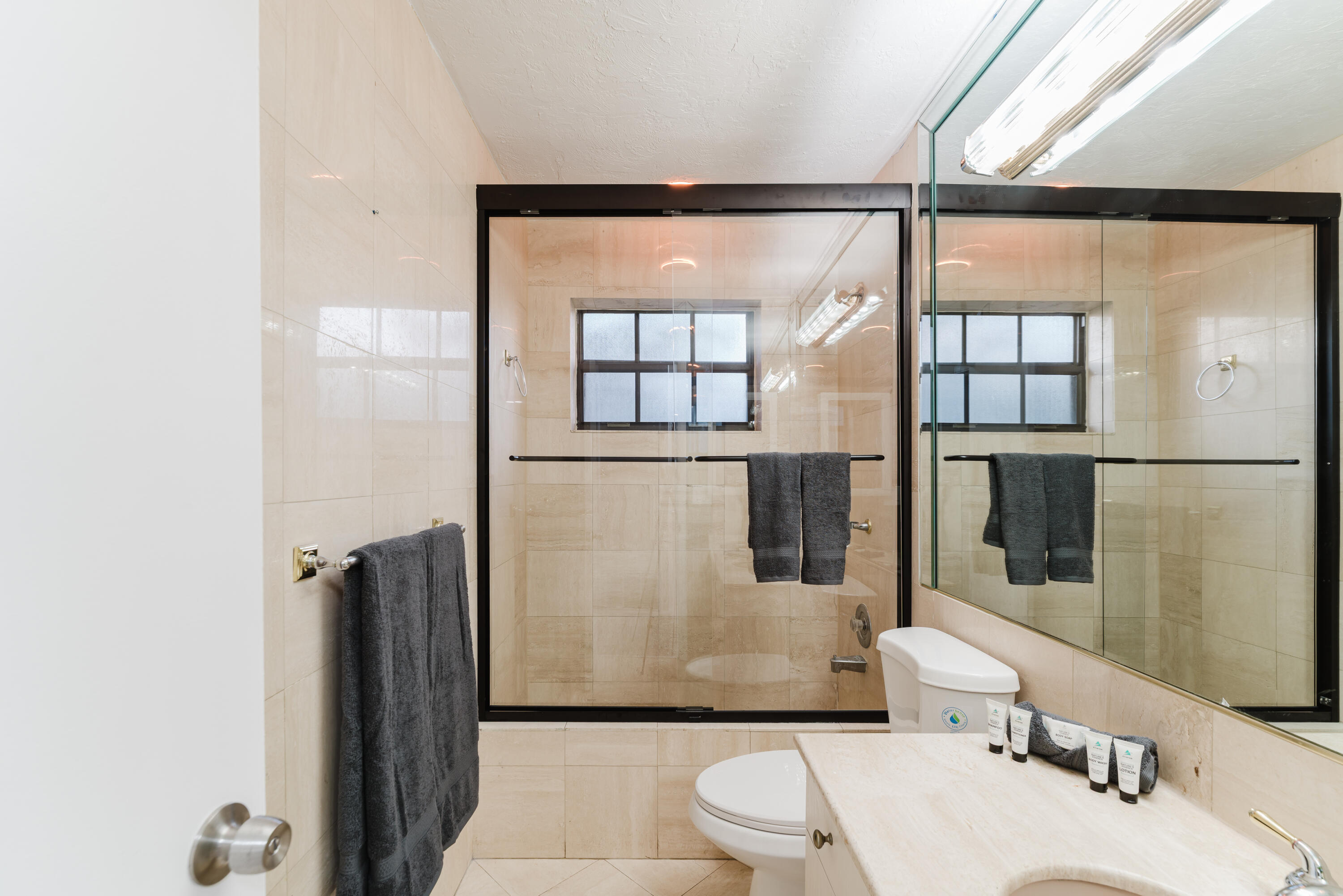 1016 NE 26th #1016, Pompano Beach FL 33062