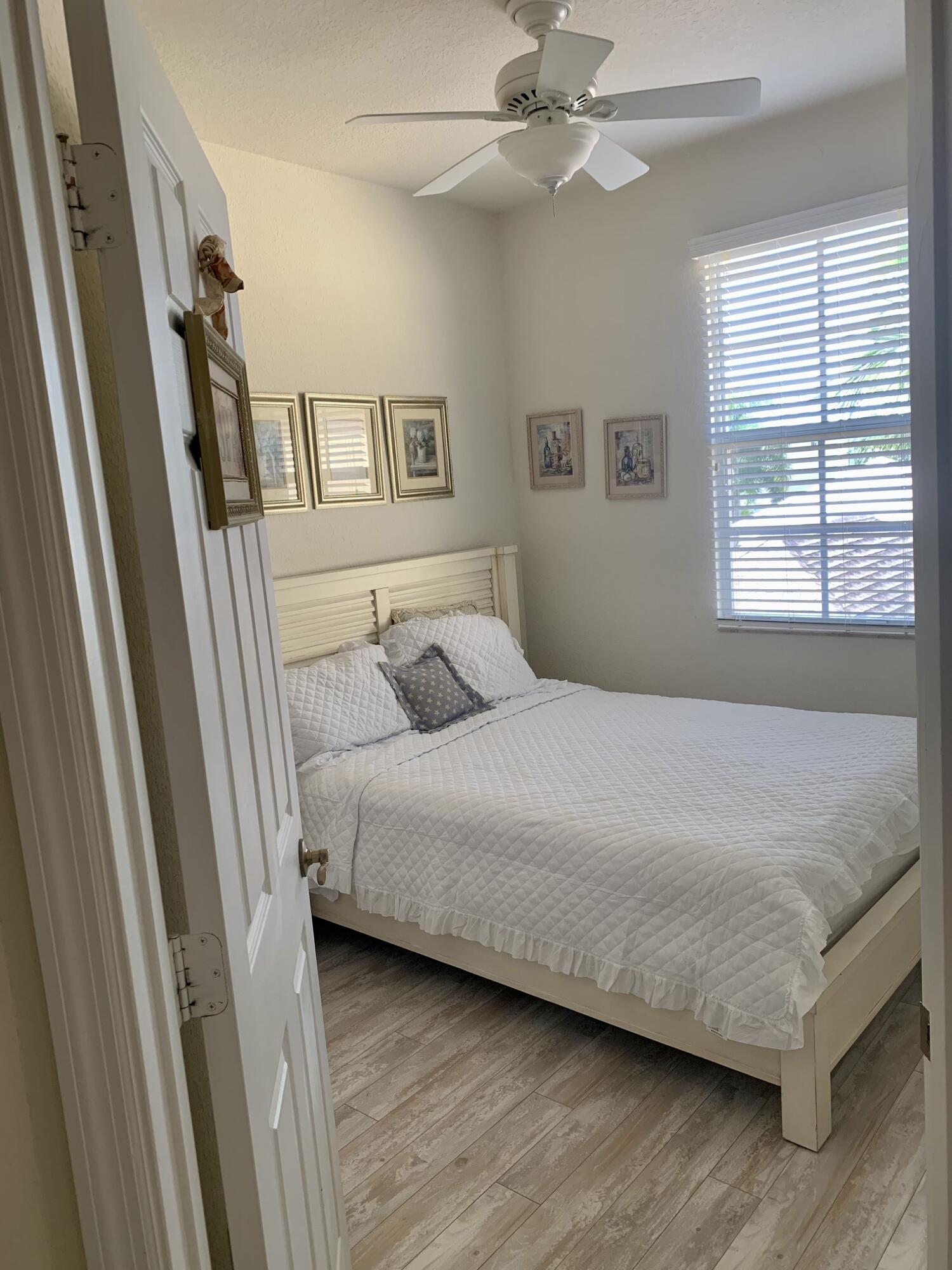 188 W Thatch Palm, Jupiter FL 33458