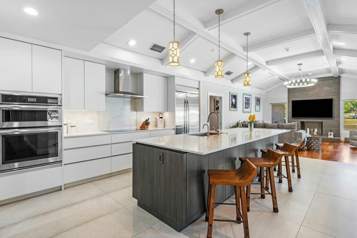 7619 Marbella, Boca Raton FL 33433