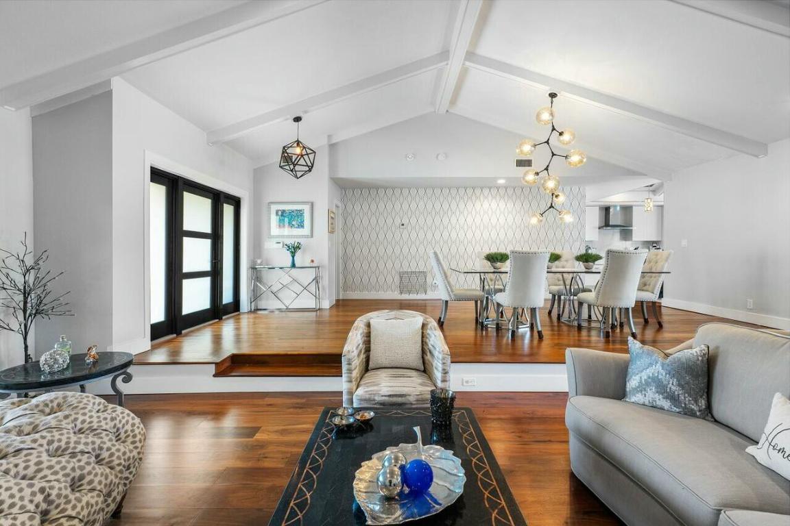 7619 Marbella, Boca Raton FL 33433