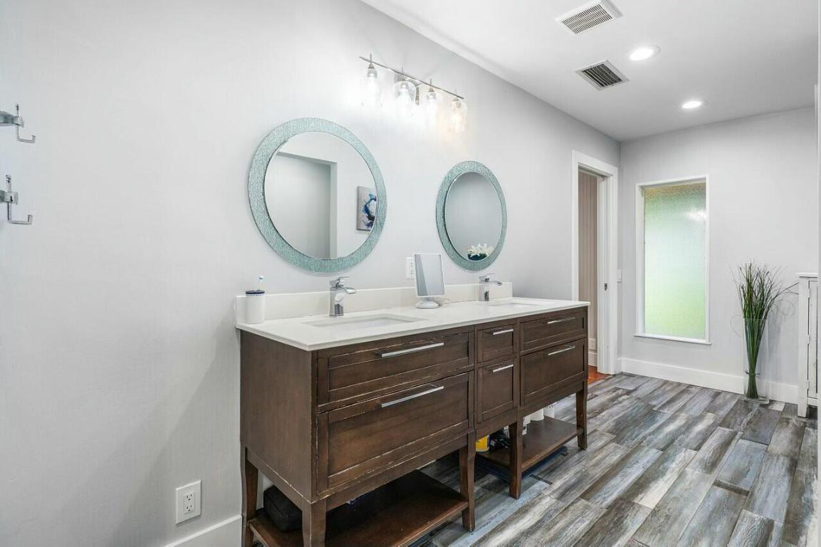 7619 Marbella, Boca Raton FL 33433