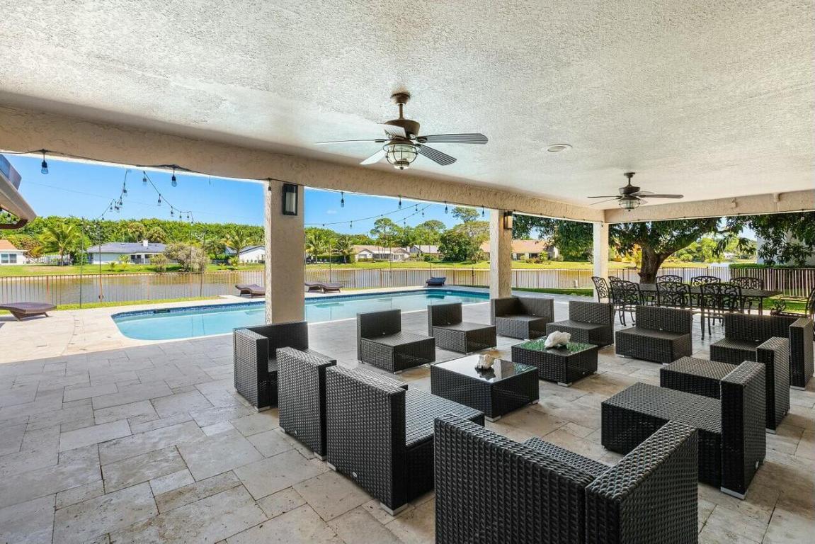 7619 Marbella, Boca Raton FL 33433