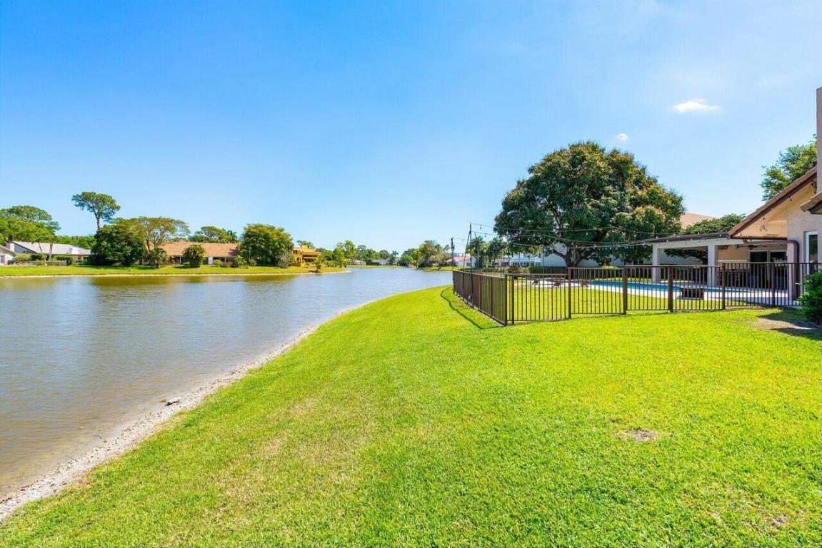 7619 Marbella, Boca Raton FL 33433