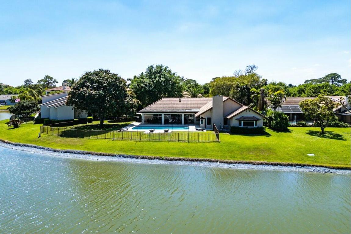 7619 Marbella, Boca Raton FL 33433