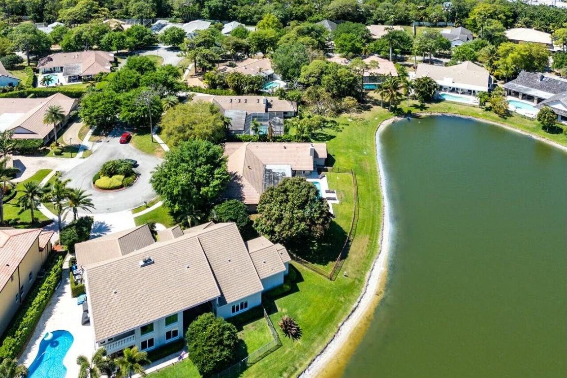 7619 Marbella, Boca Raton FL 33433