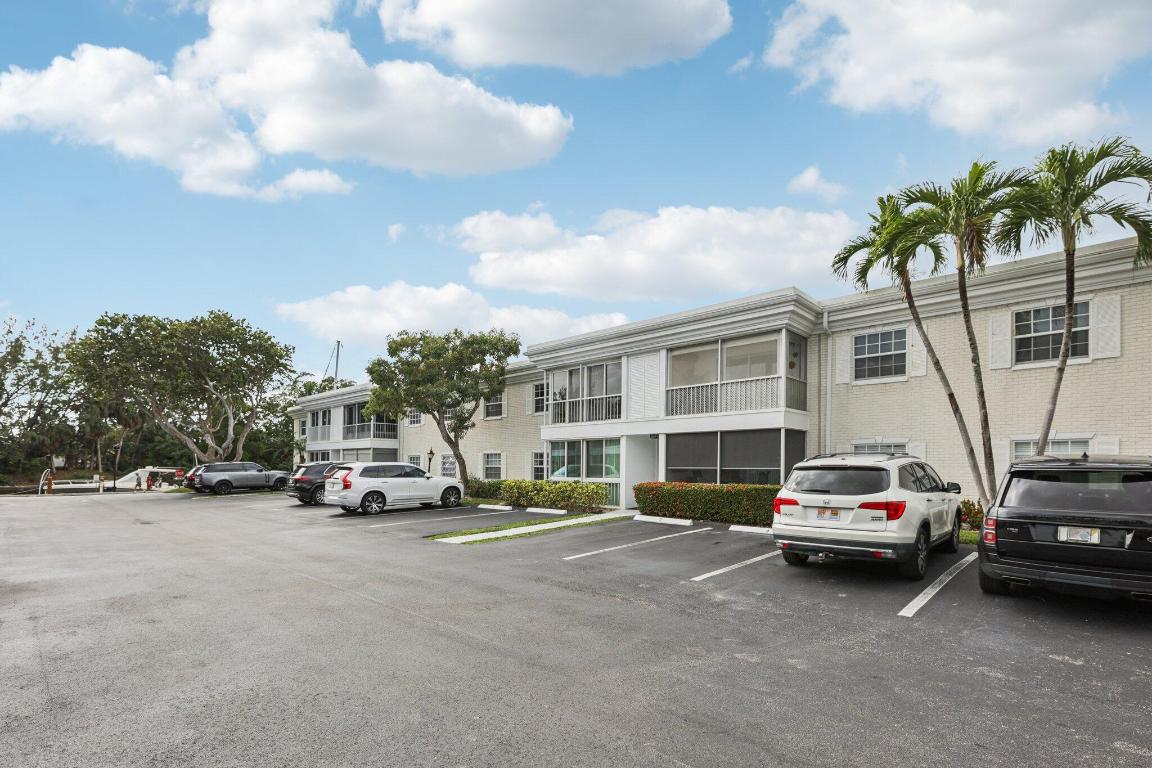 6381 Bay Club ##3, Fort Lauderdale FL 33308