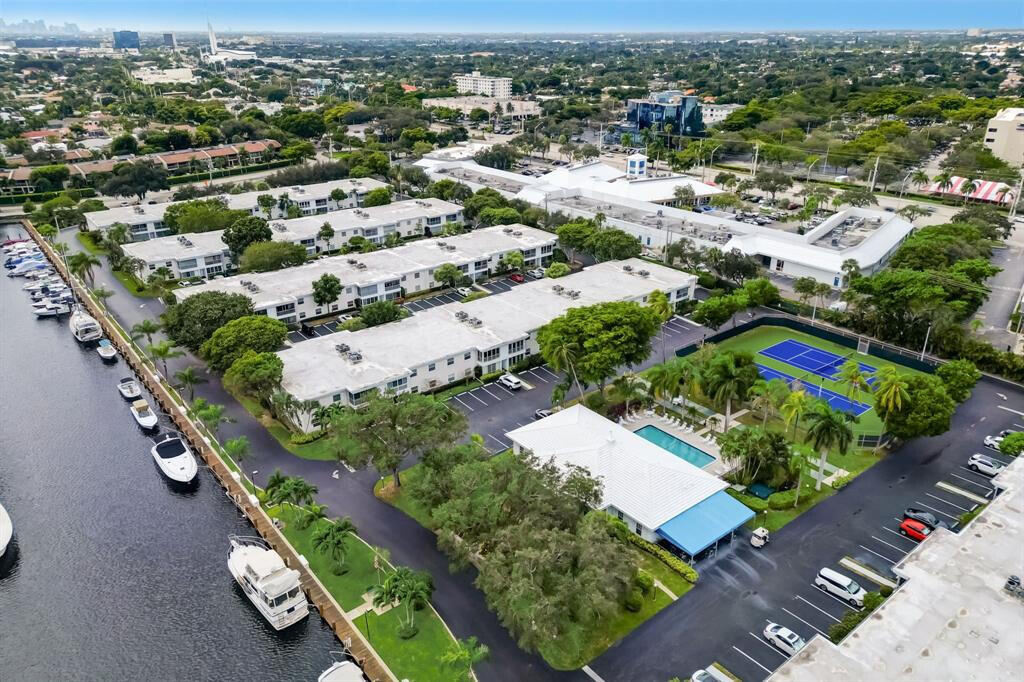 6381 Bay Club ##3, Fort Lauderdale FL 33308