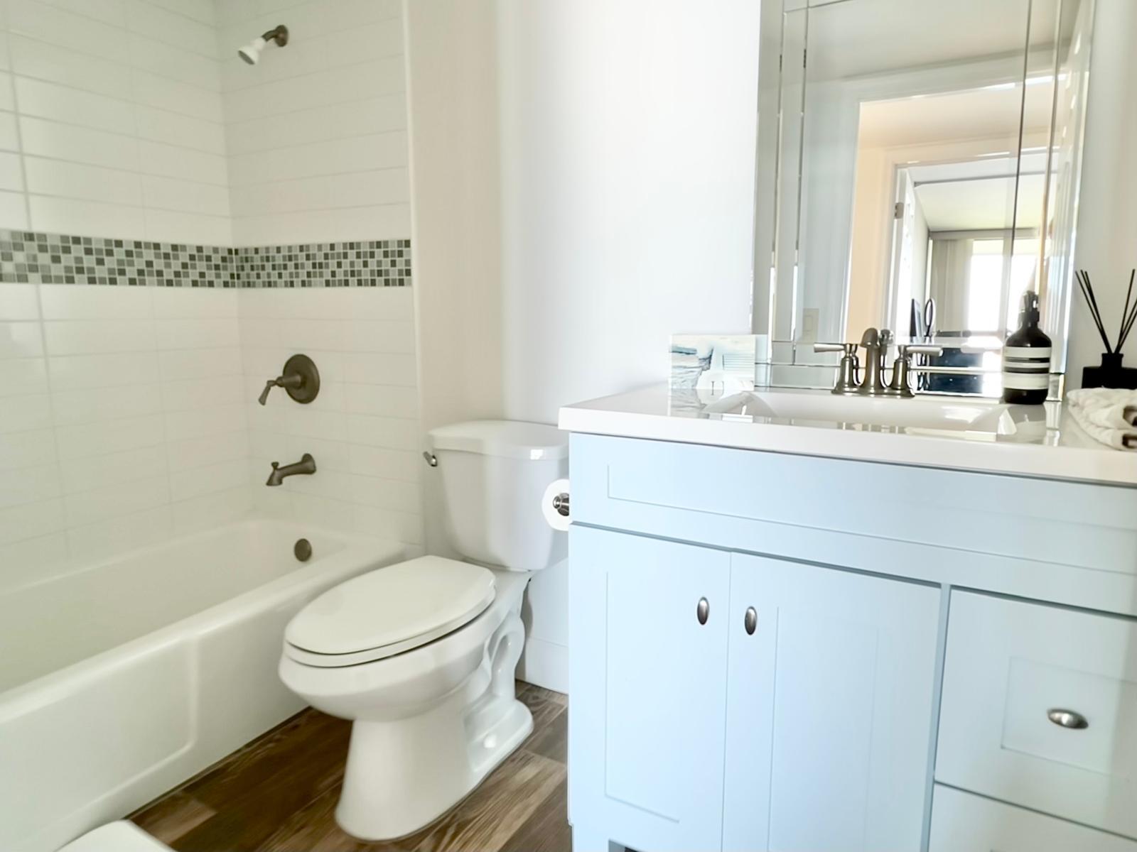 132 Lakeshore #1118, North Palm Beach FL 33408