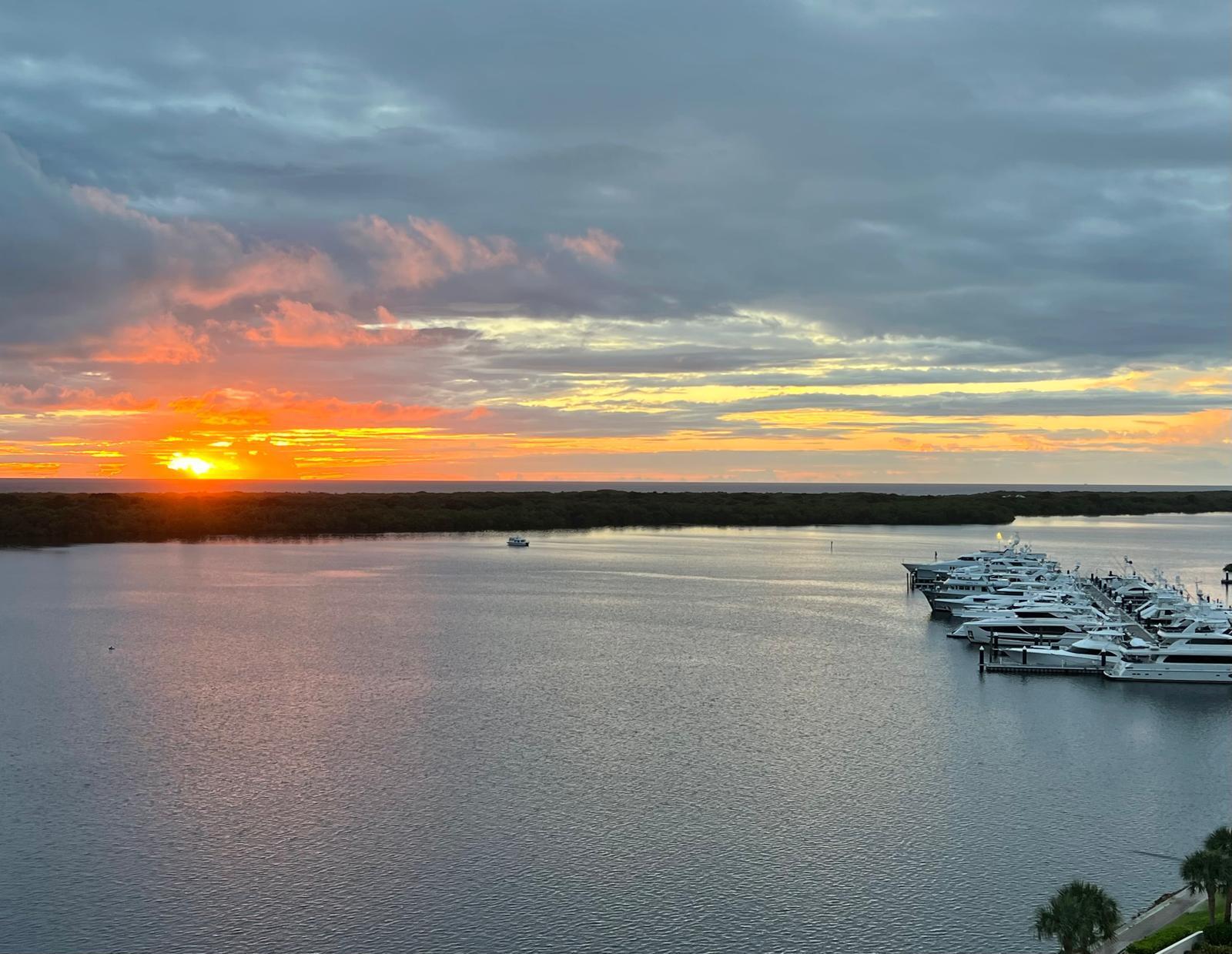 132 Lakeshore #1118, North Palm Beach FL 33408